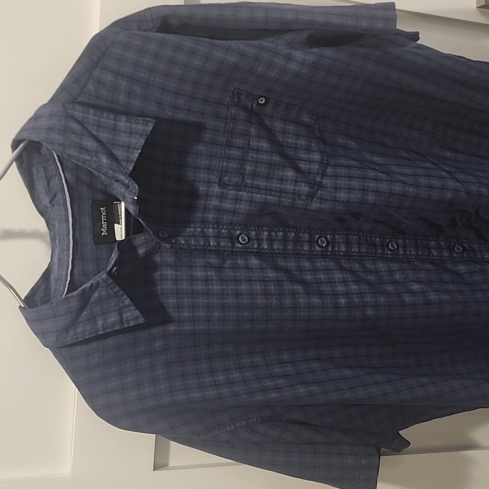 XL Marmot short sleeve
